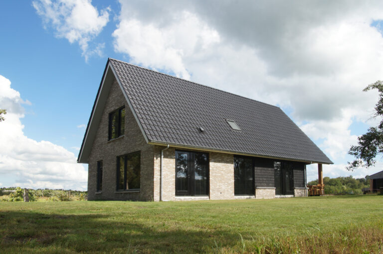 Recent opgeleverde Postma woning (1)